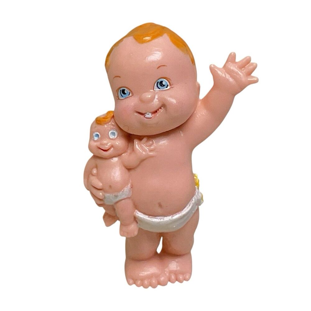 Vintage 1991 Galoob Magic Diaper Babies‎ Holding Baby PVC Toy Doll Figure